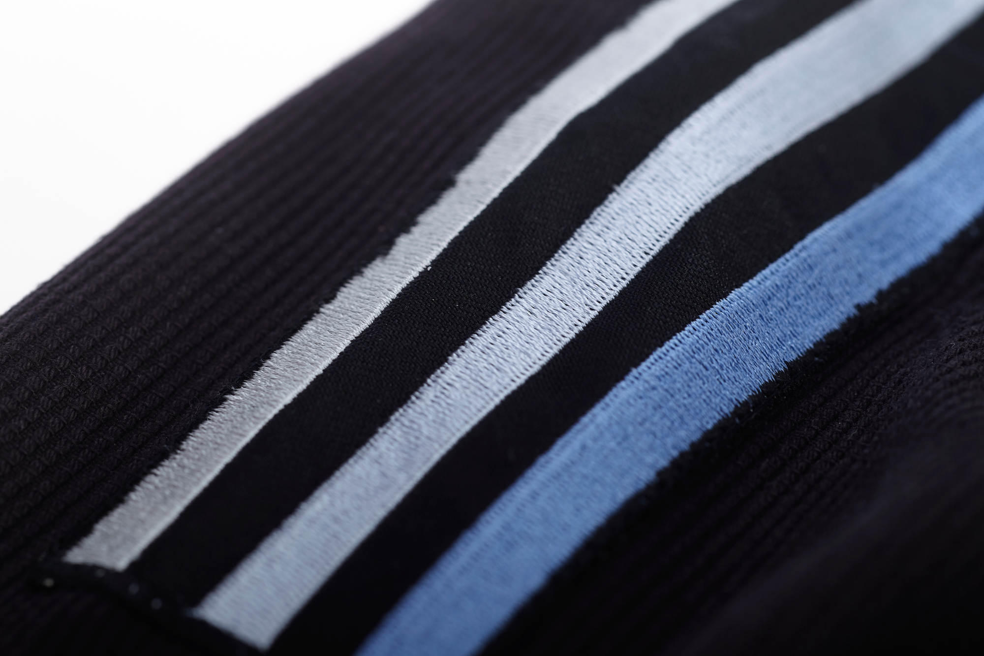 adidas BJJ Anzug Challenge 2.0 black/gradient blue JJ350 adidas BJJ Anzug Challenge 2.0 black/gradient blue JJ350