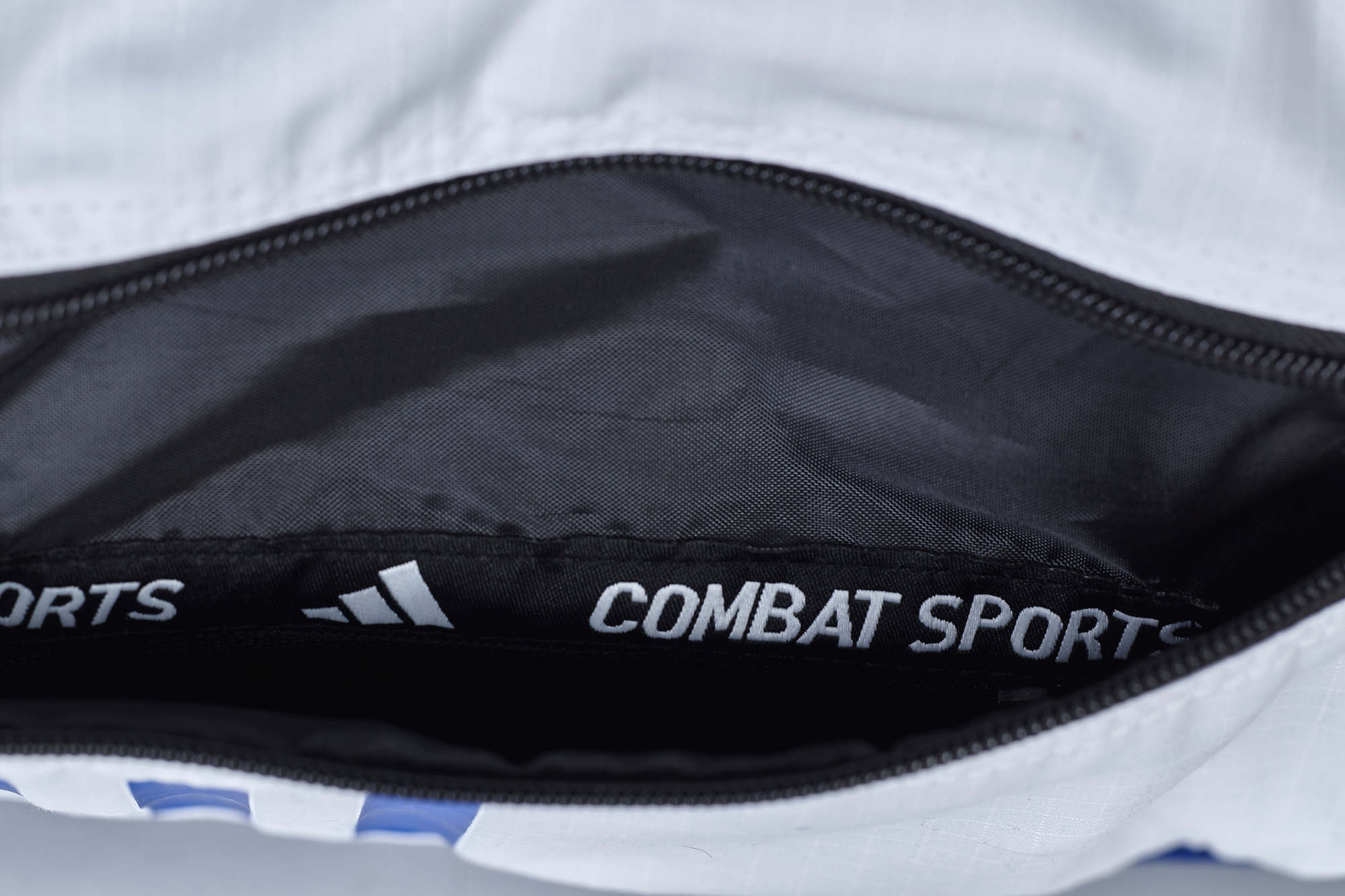 adiACC040CS-Cotton-Sports-Bag-blue_white-D1651-1 adidas 2in1 Bag "Combat Sports" blue/white cotton M, ADIACC040CS