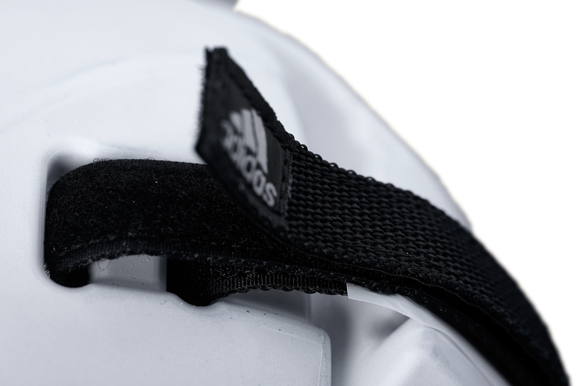 AWHG-Kopfschutz-white-1221 adidas Kopfschutz Kickboxing white, adiKBHG500