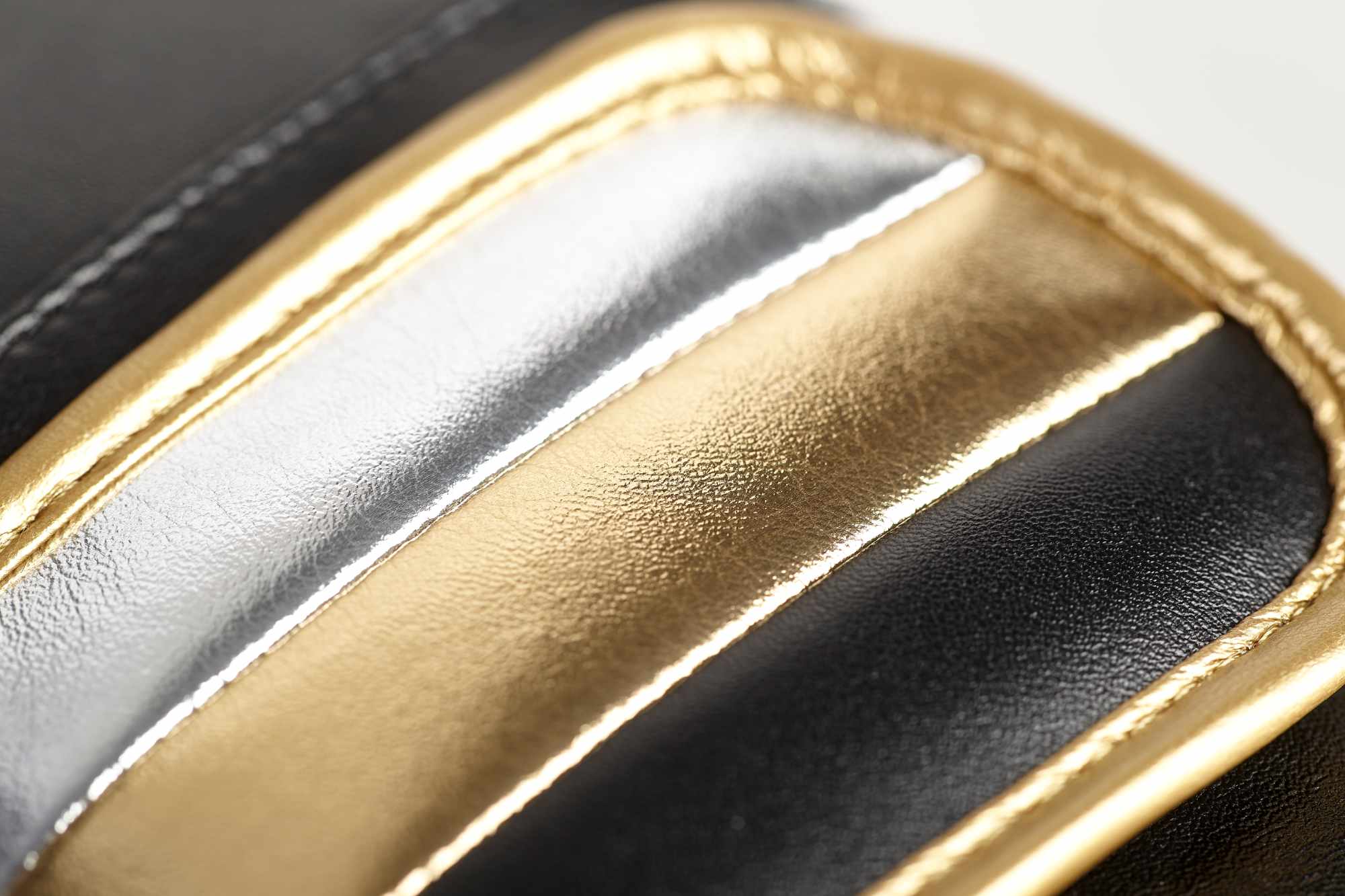 adiSBG501-23-black_gold-FW23-Speed-501-Velcro-D1452 adidas Boxhandschuhe Speed 500 black/gold Microfibre, ADISBG501