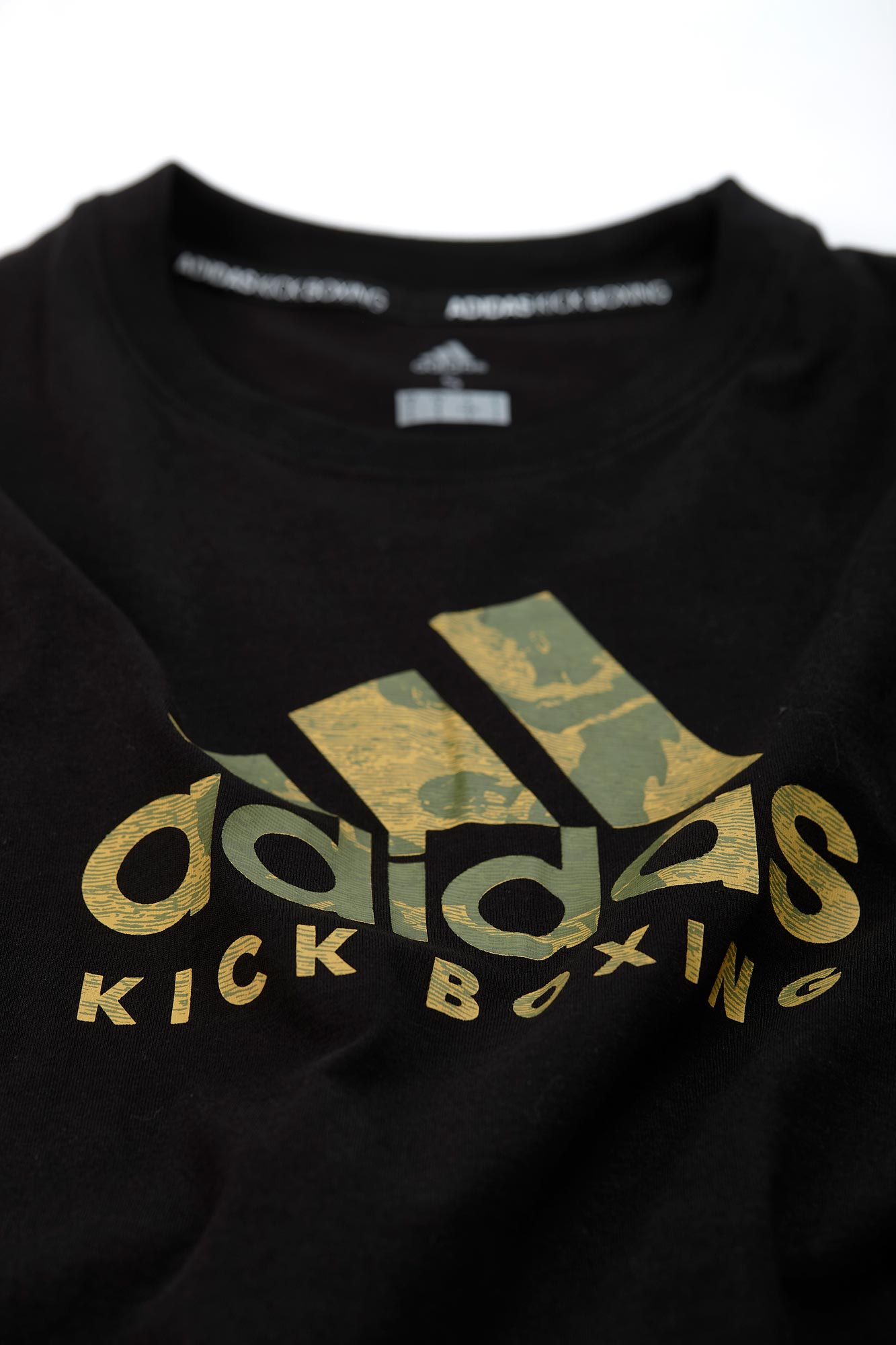 adiCLTS20KB-Badge-of-Sport-T-Shirt-black-D0050 adidas Badge of Sport T-Shirt Kickboxing schwarz adiCLTS20KB