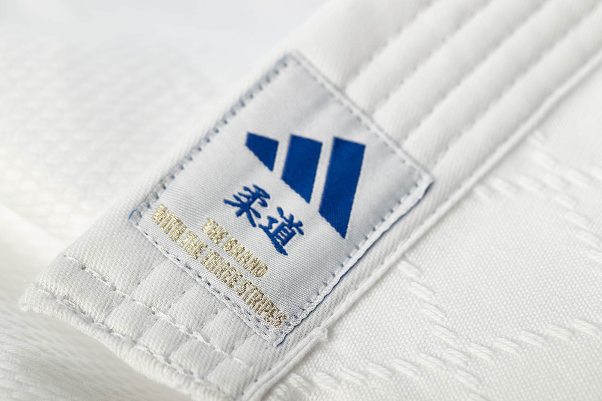 adidas-J350P_WB-Judo-uniform-white_blue-D1309 adidas Judo-Anzug Club weiß/blaue Streifen, J350