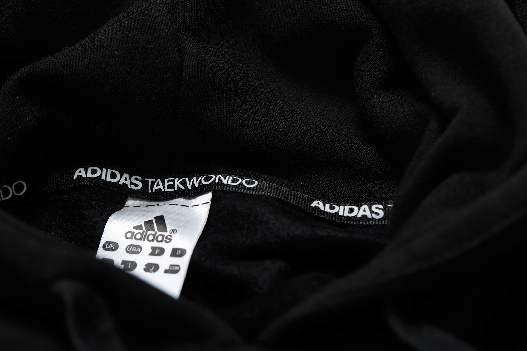 adiCLHD20T-Badge-of-Sport-Hoody-black-D0039 adidas Badge of Sport Hoody Taekwondo schwarz, adiCLHD20T