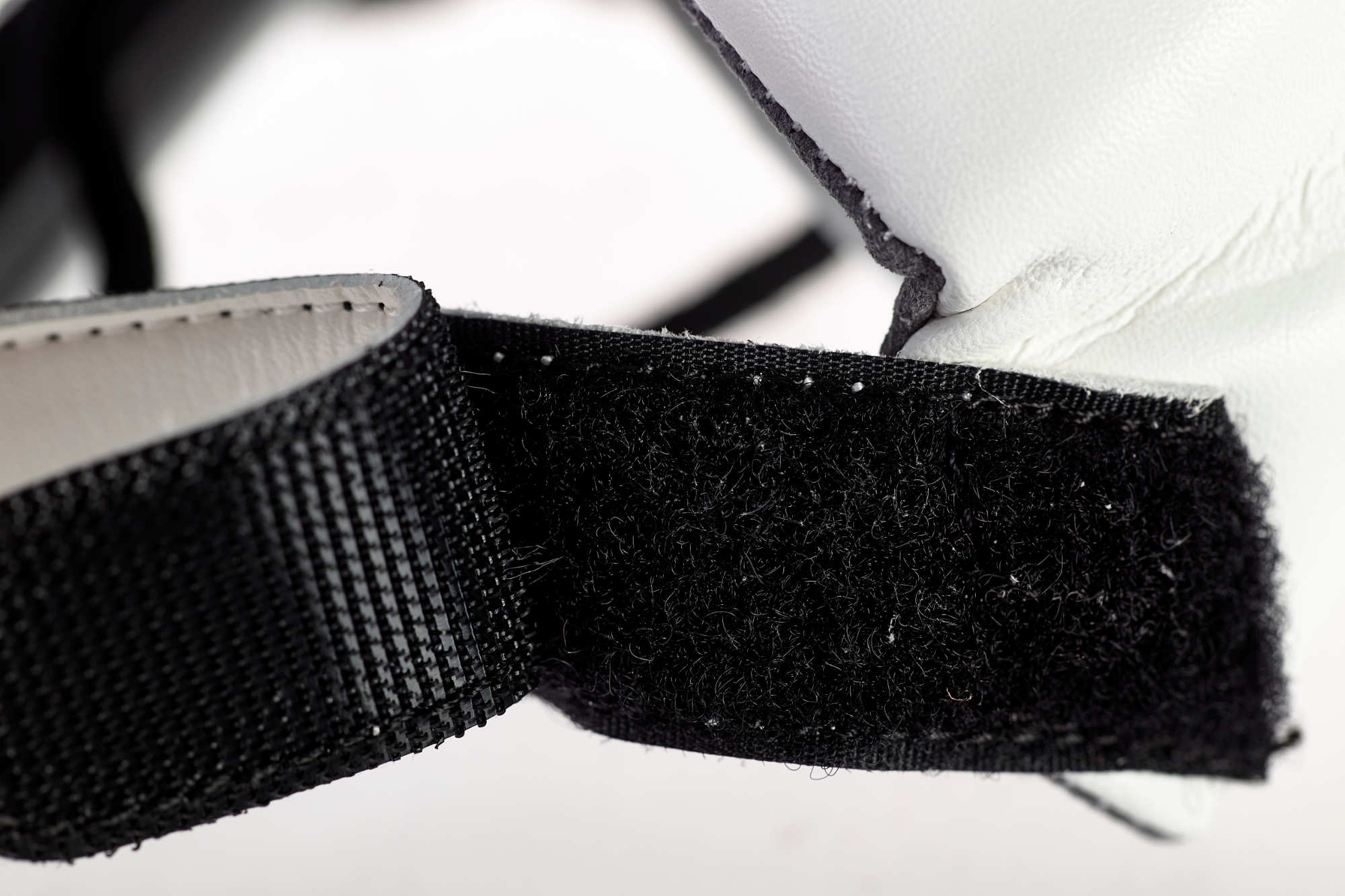 adiPHG01M-white_black-Fw23-Pro-Head-Gear-D1495 adidas adiStar Pro Kopfschutz white/black, ADIPHG01PRO