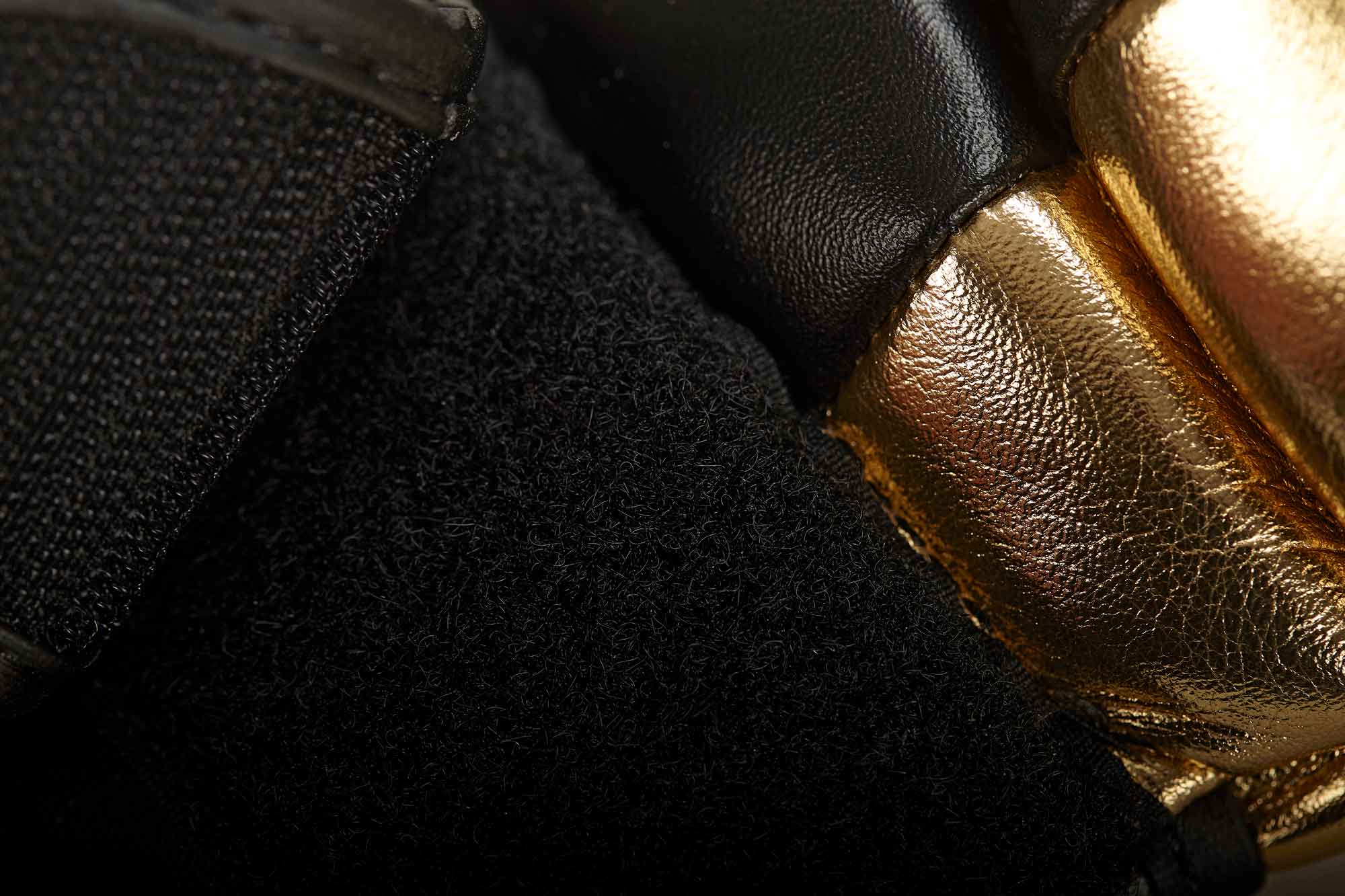 adidas Speed Tilt 450 MMA Sparring Glove black/gold adiCSG450 adidas Speed Tilt 450 MMA Sparring Glove black/gold adiCSG450