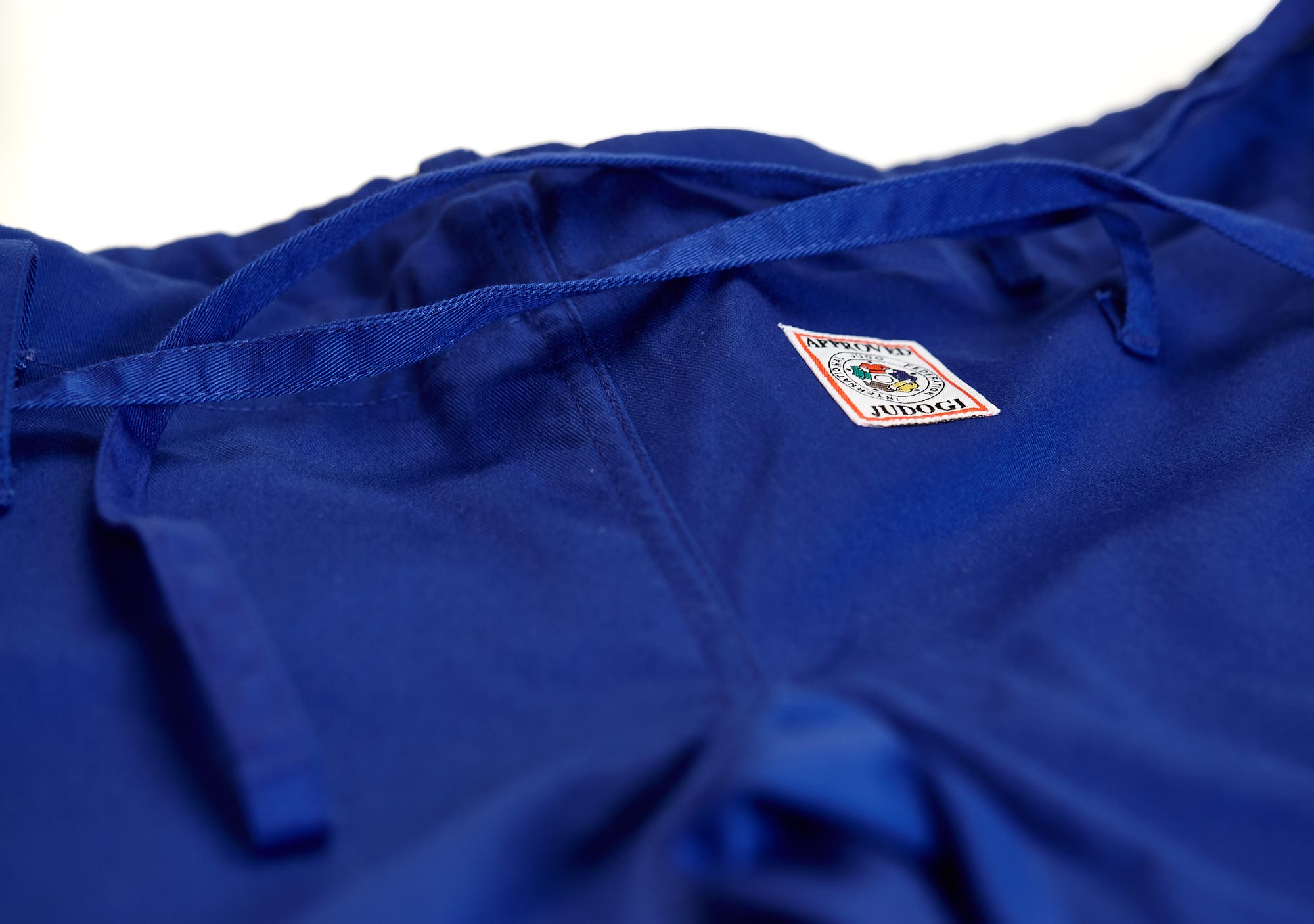 adidas-JudoGi-ChampionII-IJF-normal-blue-red-stripes-8 adidas Judoanzug CHAMPION II IJF, blau/rotes Logo, JIJF