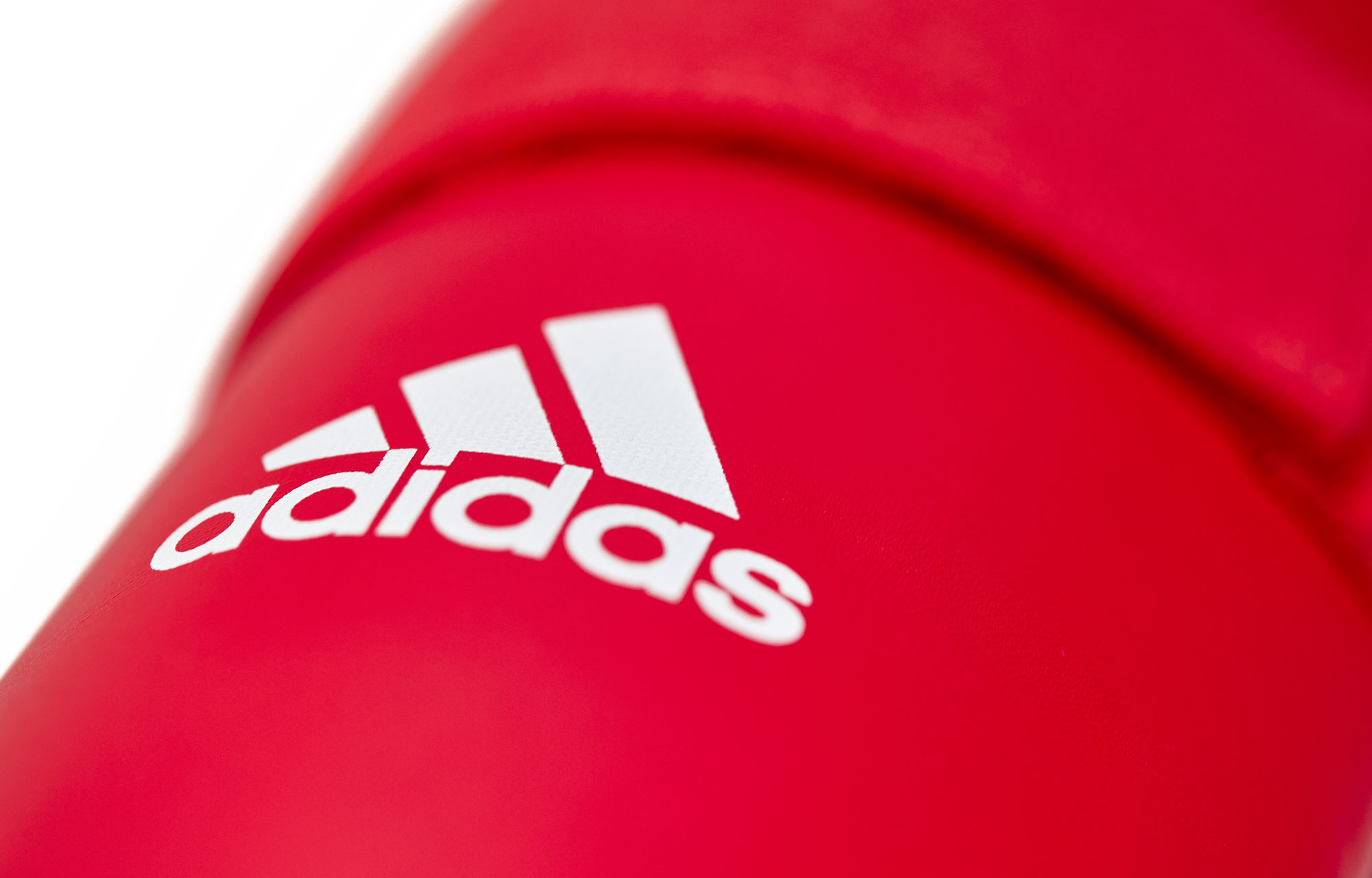 661-35-WKF-PU-Shin-Remov-Step-Guard-red-d1075 adidas Schien- & Spannschutz WKF approved rot, 661.35