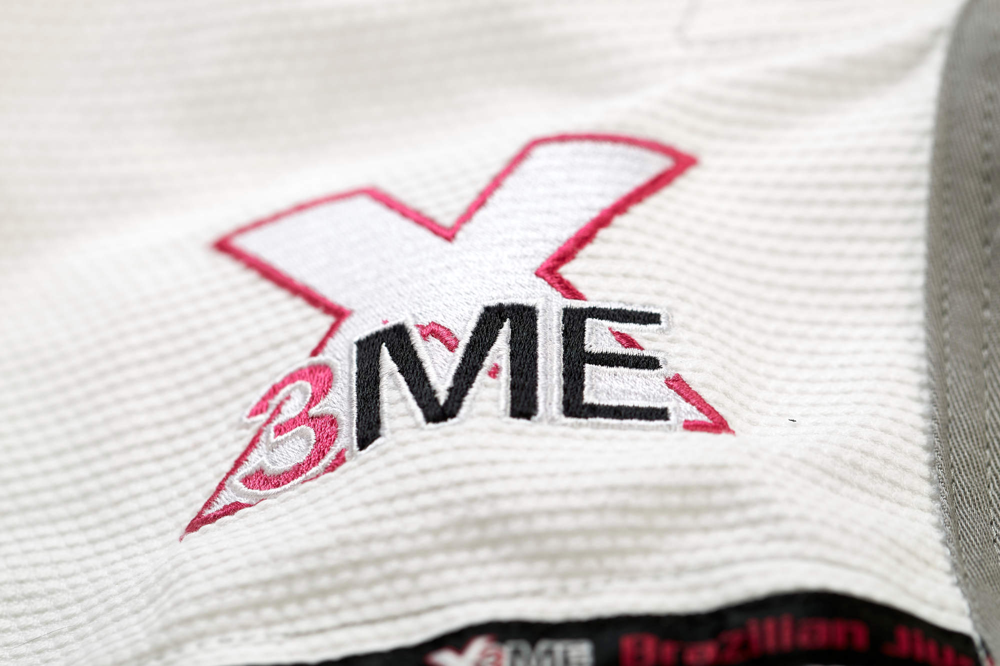 Amazona BJJ-Gi EXTREME 2.0 white/pink