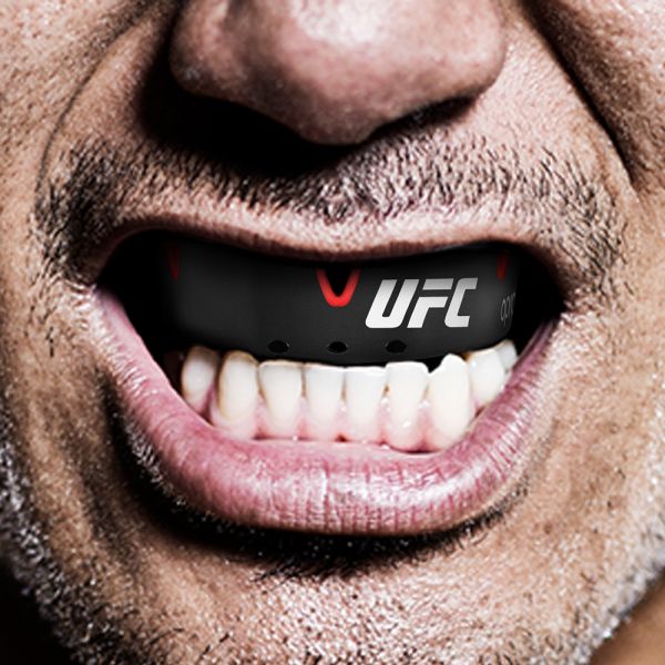 OPRO "UFC" Zahnschutz Silver - Black/Red