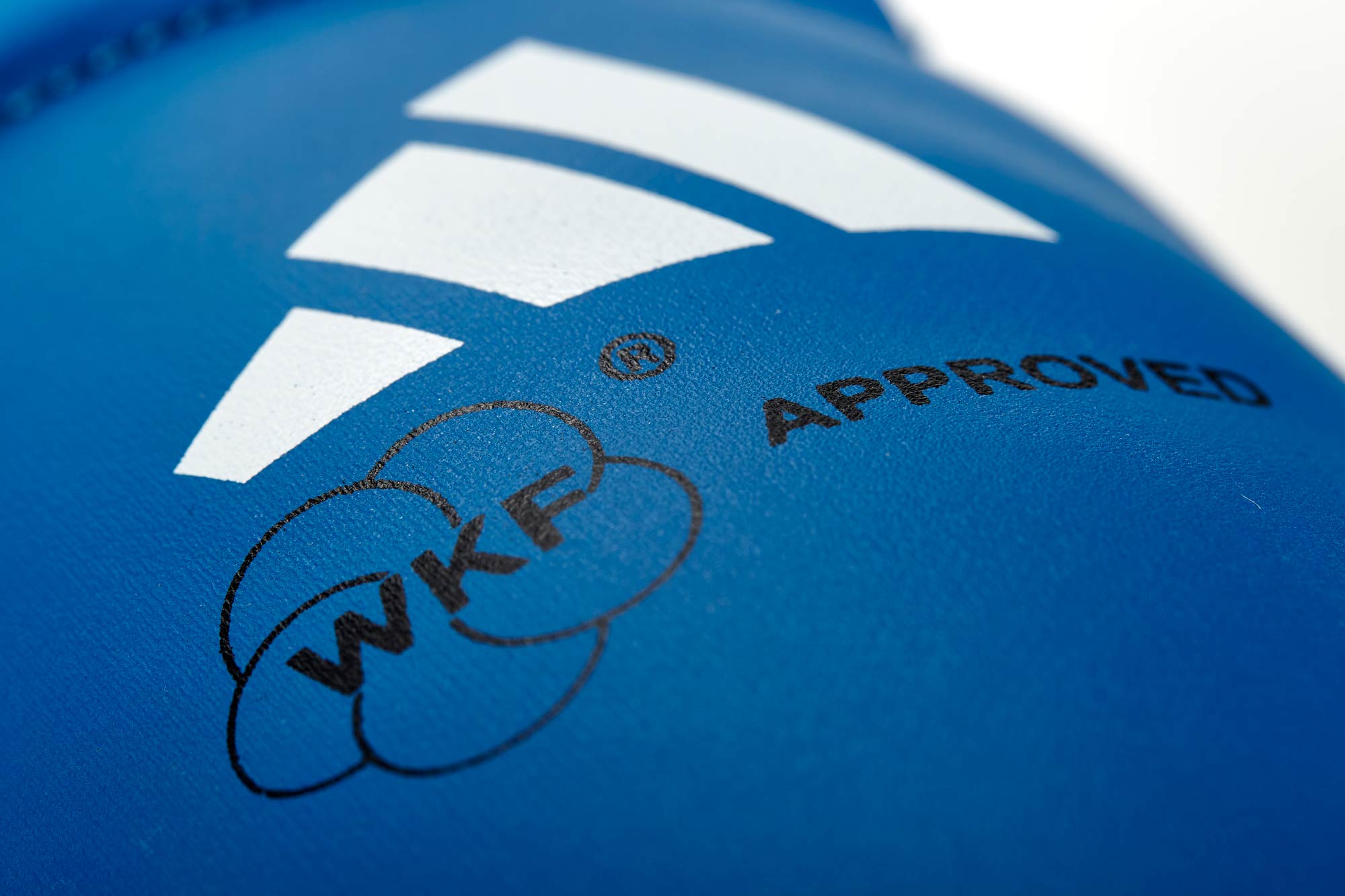 adidas Schien- & Spannschutz WKF approved blau, 661.35 adidas Schien- & Spannschutz WKF approved blau, 661.35