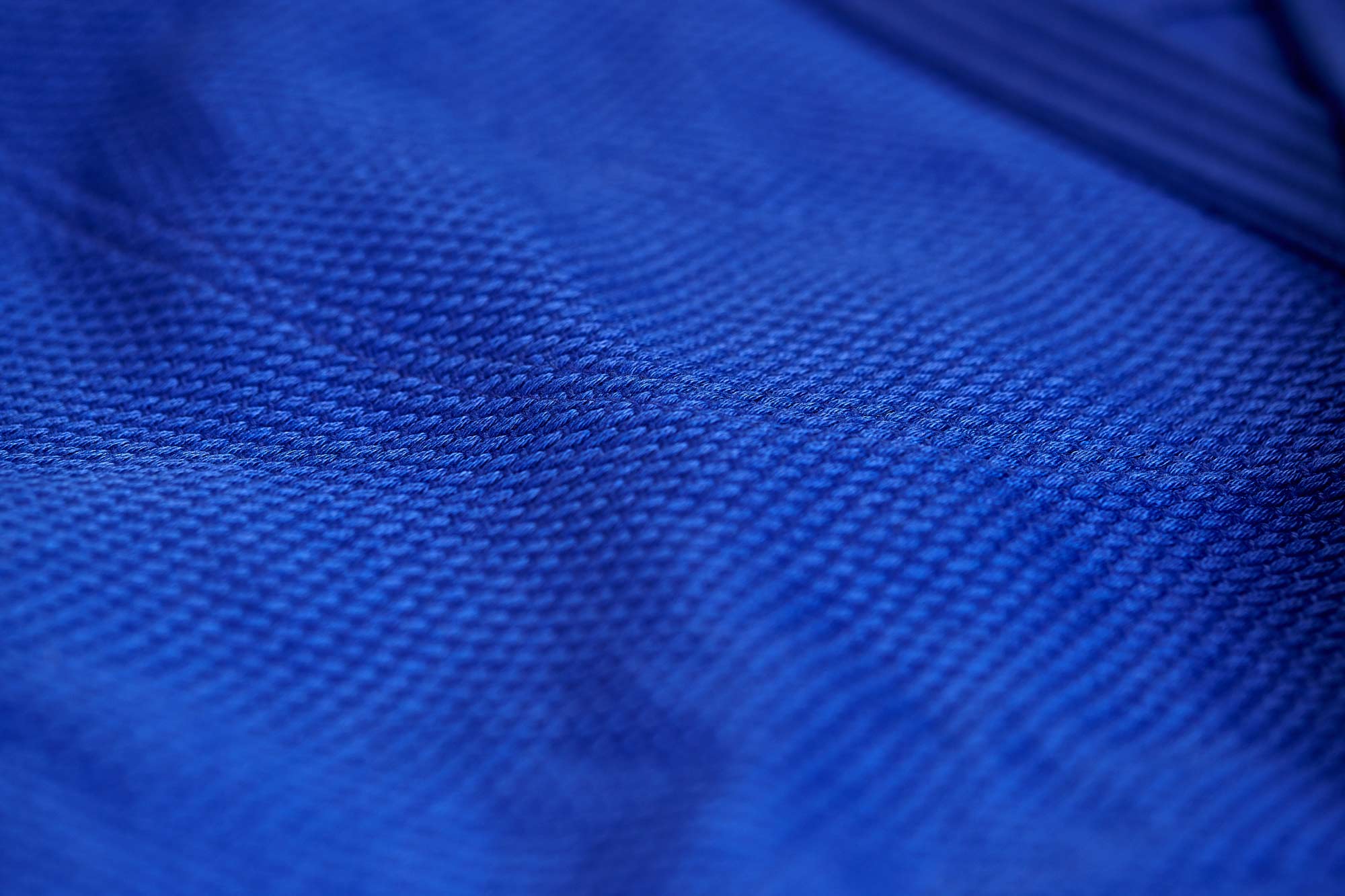 adidas-JudoGi-ChampionII-IJF-normal-blue-red-stripes-5 adidas Judoanzug CHAMPION II IJF, blau/rotes Logo, JIJF