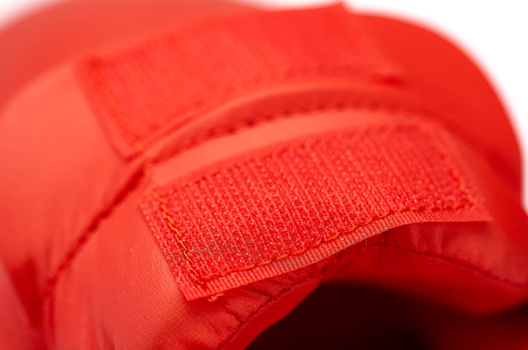 6312000-Schienbein-Spannschutz-Karate-rot-D0034 Schienbein-Spannschutz Karate rot