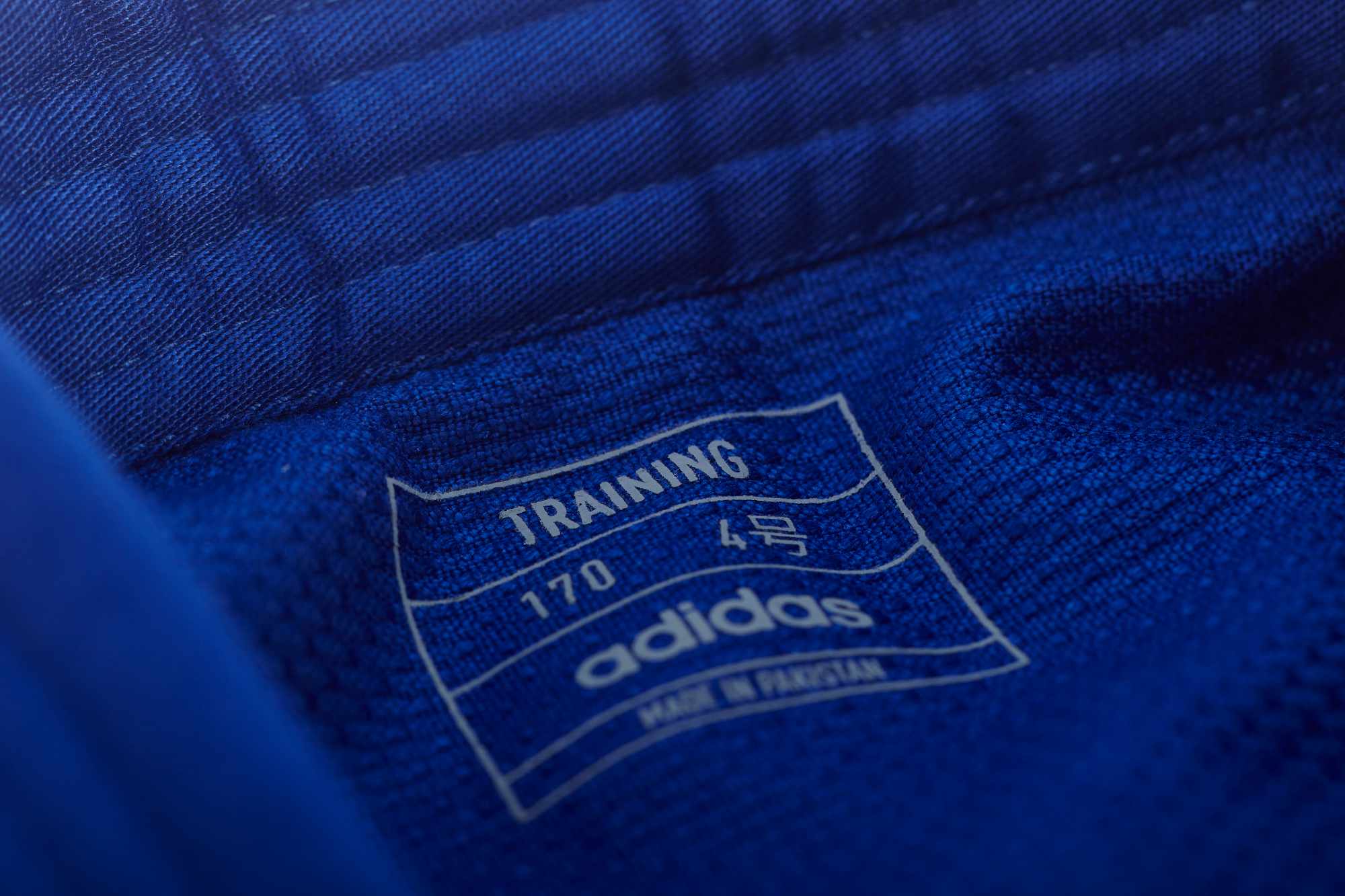 J500-blue-Judo-Uniform-Training-2023-D1580 adidas Judo-Anzug "Training" blau/weiße Streifen, J500B