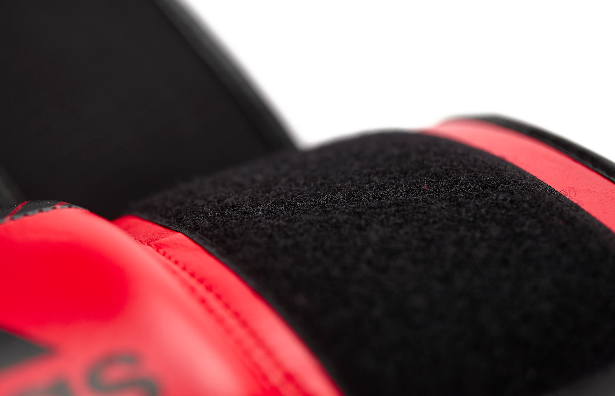 adiKBWKF200_red_black-10OZ-D0883ROkL9AhbieZHV adidas Kickboxing Wettkampfhandschuh red/black, adiKBWKF200