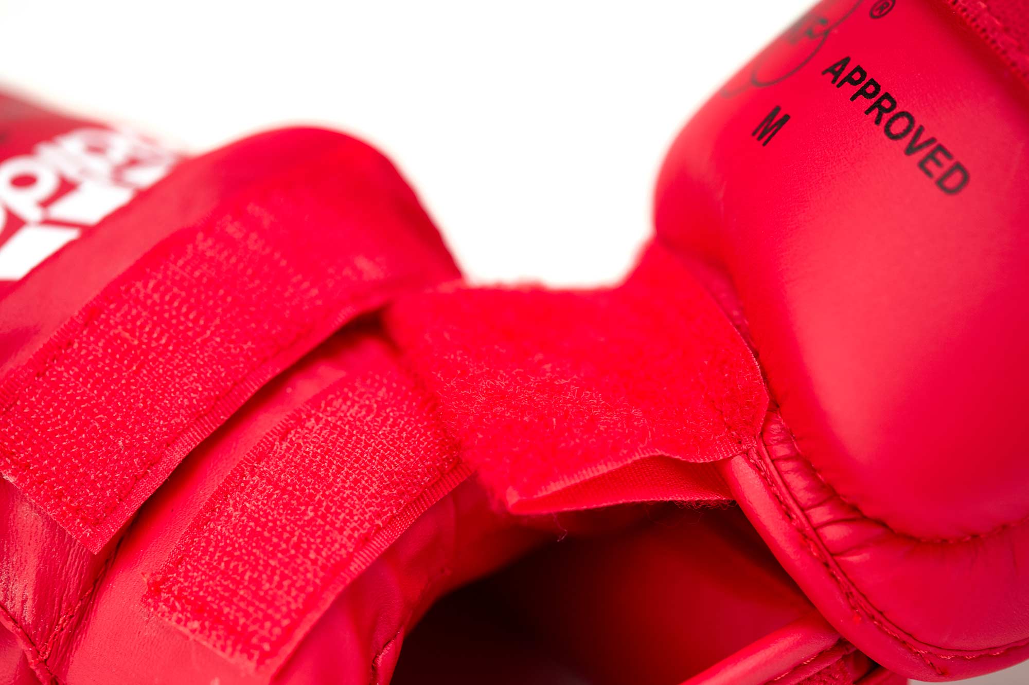 661-35-WKF-PU-Shin-Remov-Step-Guard-red-d1074 adidas Schien- & Spannschutz WKF approved rot, 661.35