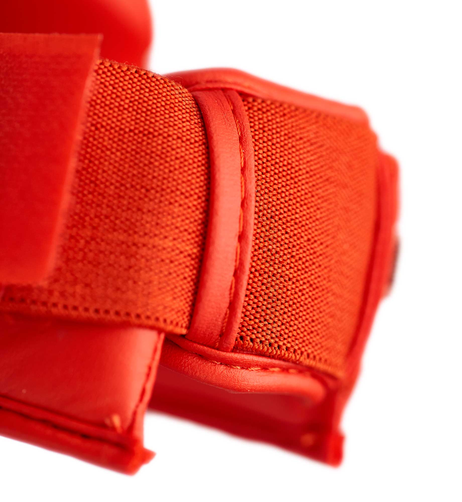 6312000-Schienbein-Spannschutz-Karate-rot-D0028 Schienbein-Spannschutz Karate rot