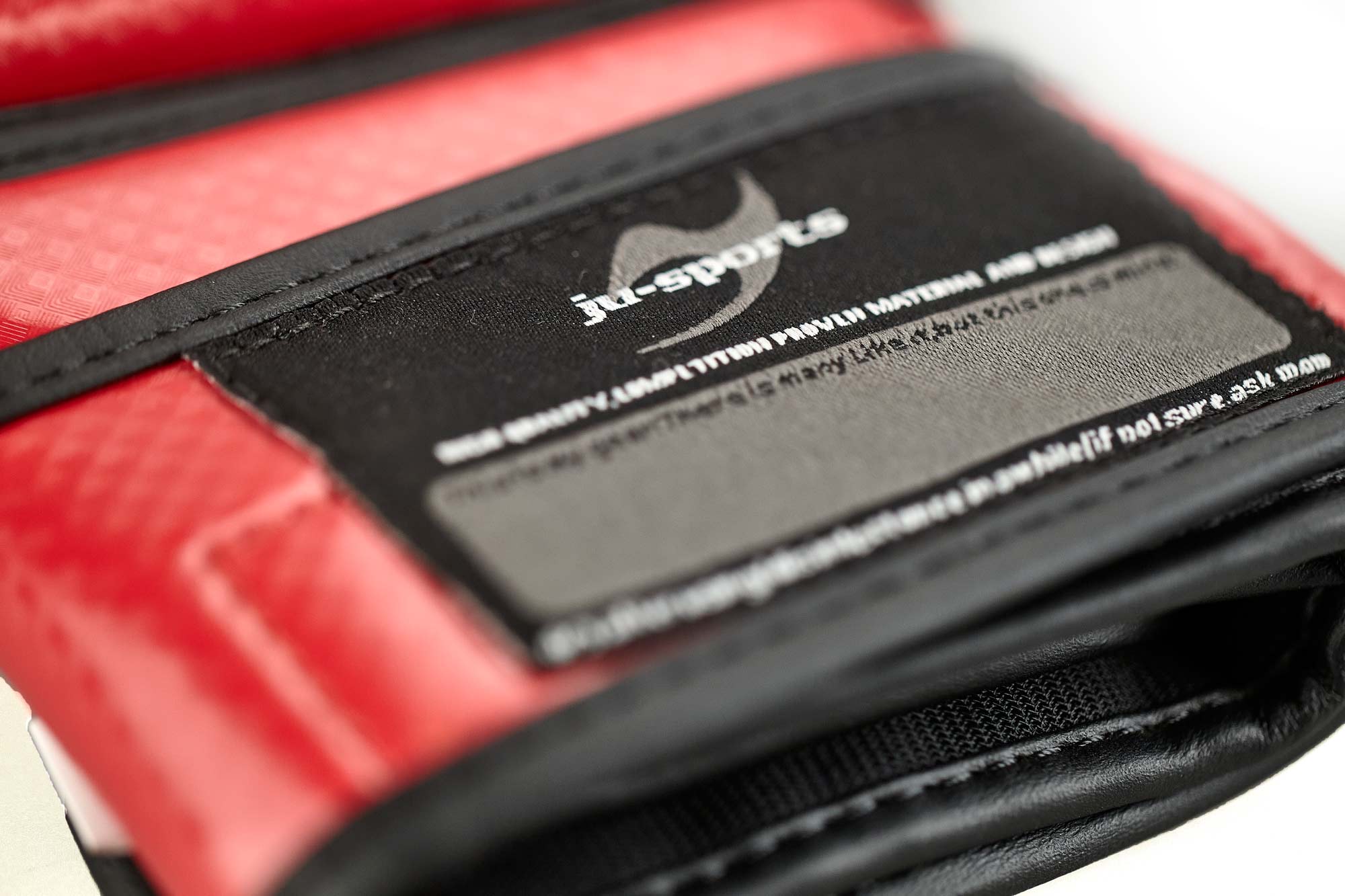 MMA-Handschuh-rot-0063 MMA Wettkampf-Handschuh Competition Pro Carbon red