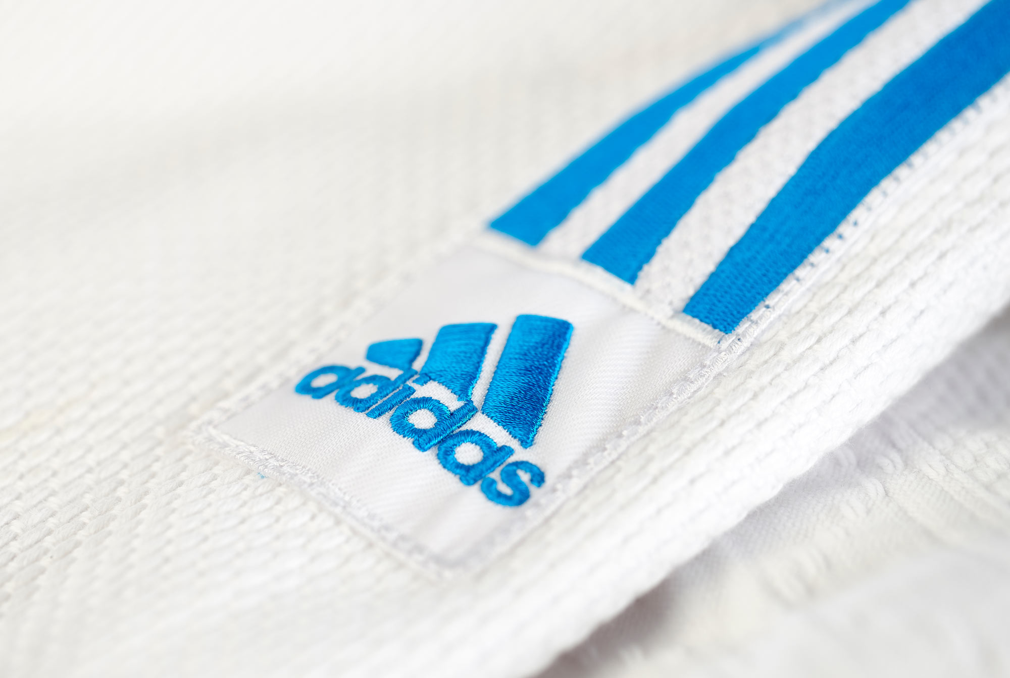 adidas-Judo_Gi-J650-Contest-White_blue-5 adidas Judo-Anzug Contest weiß/blaue Streifen, J650