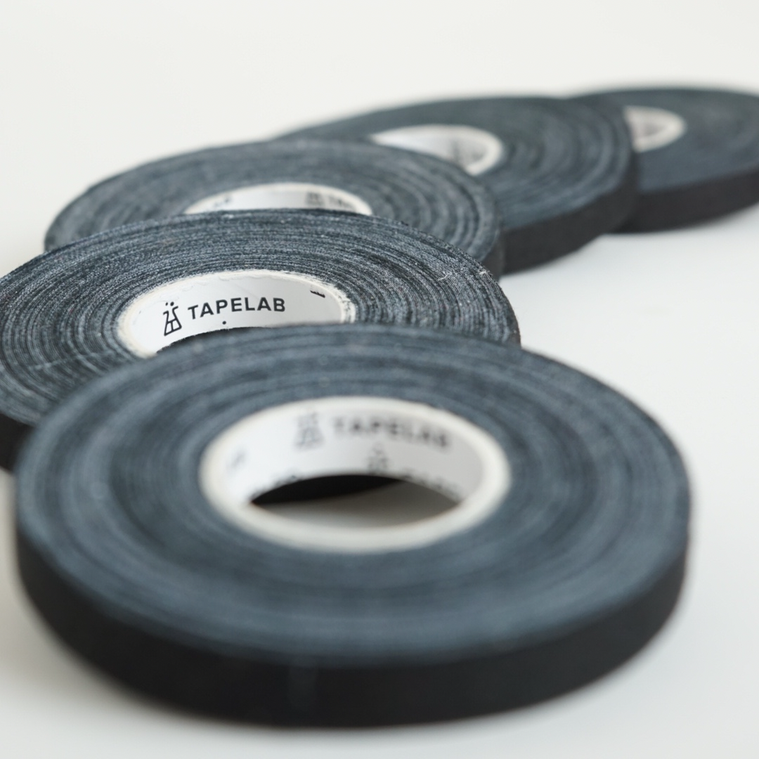 2F2DAD7C-2051-4A42-B829-C39DF6421492 Athletic Finger Tape - 7,6 mm x 13,7 m (5er-Pack) schwarz