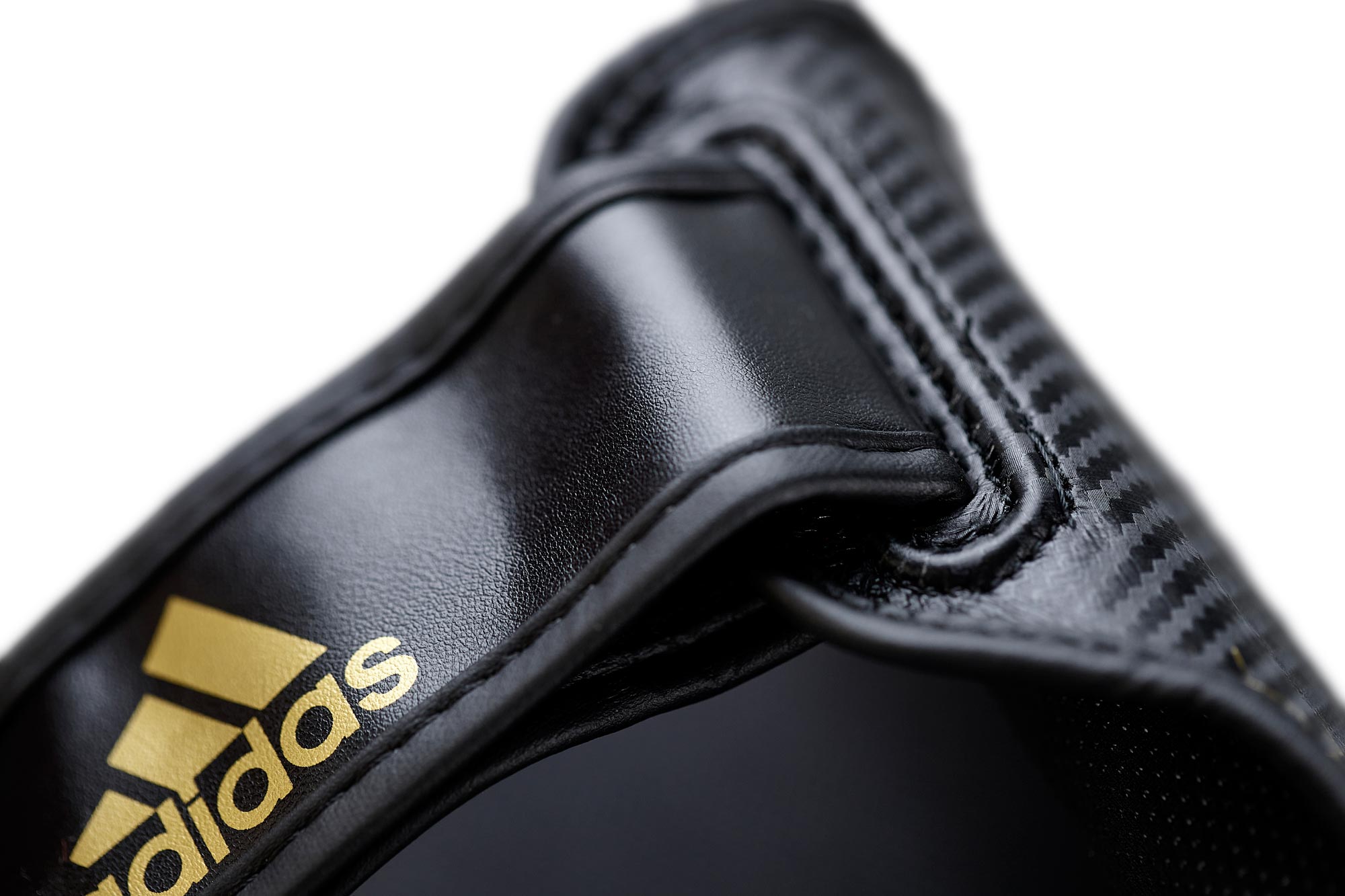 adiSGSI011-black_golde-Speed-Thai-Shin-n-Step-D0915 adidas Pro Kickboxing Schienbein-Spannschutz black/gold, adiKBSI300