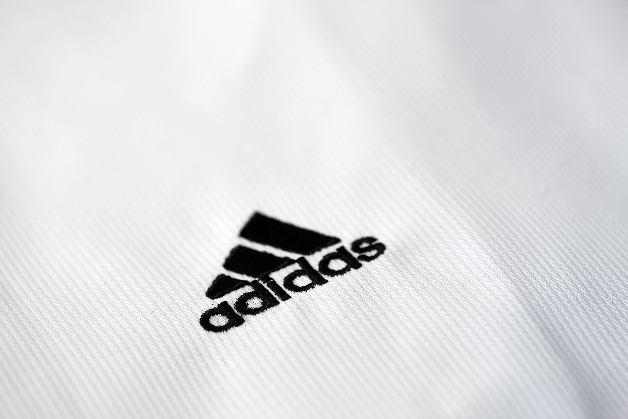 adiTCB02-Club-3Str-702330000-2018-D-1549P4QZKBLC01kXp adidas Taekwondoanzug, Adi Club 3 stripes, schwarzes Revers, ADITCB02