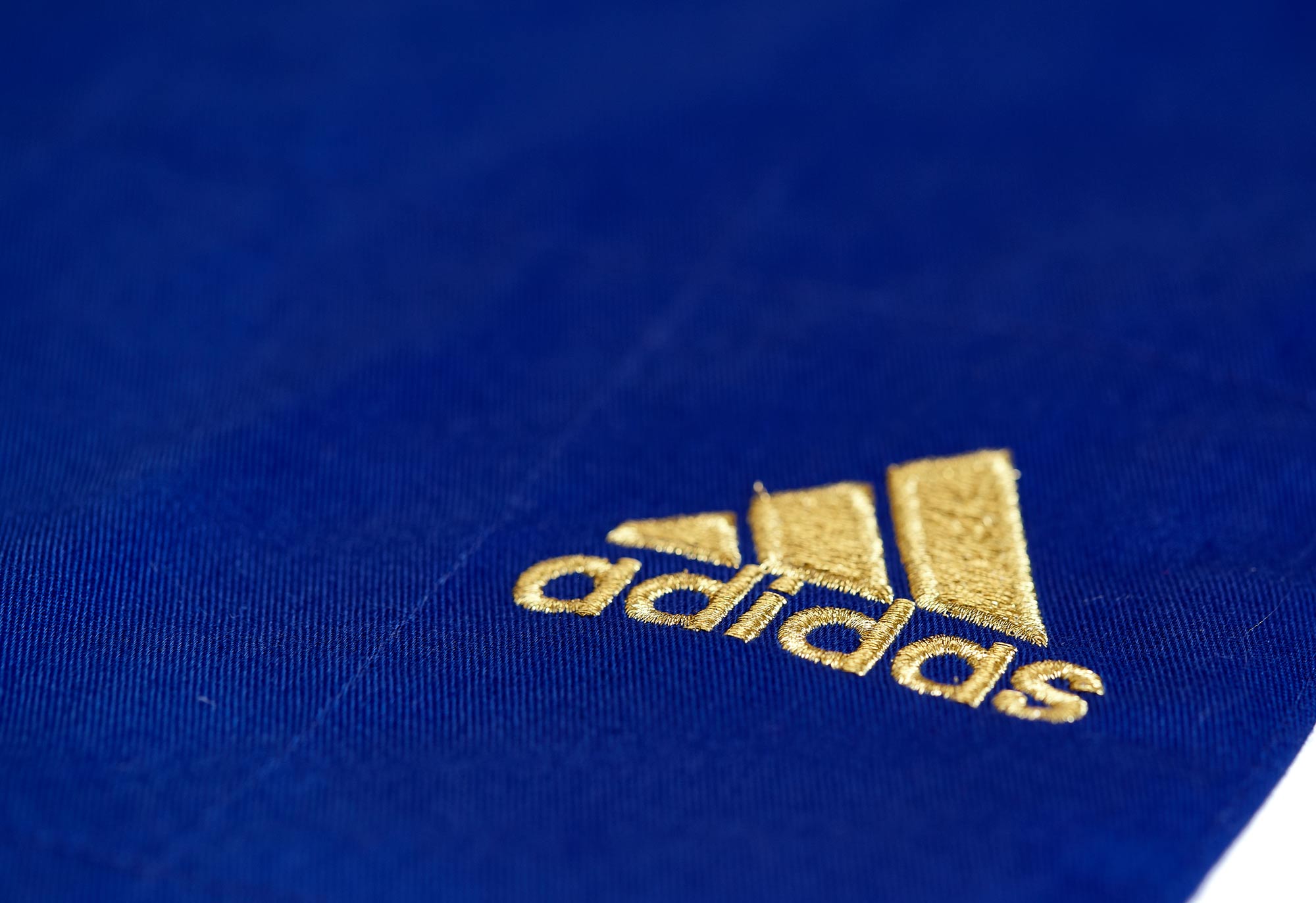 adidas-JudoGi-ChampionII-IJF-normal-blue-gold-stripes-4 adidas Judoanzug CHAMPION II IJF, blau/goldene Streifen, JIJF