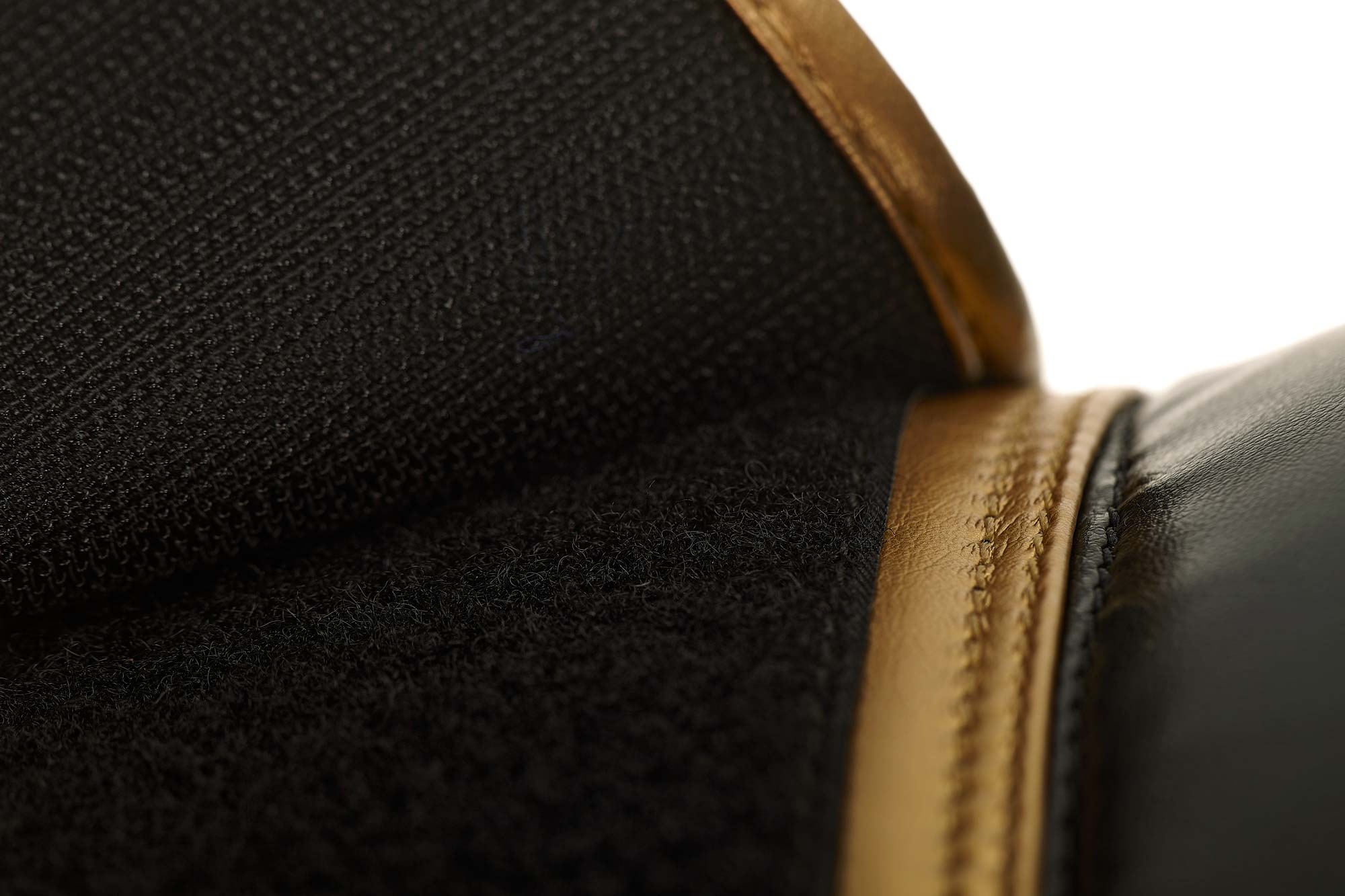 Boxhandschuh Training 2.0 black/gold Boxhandschuh Training 2.0 black/gold