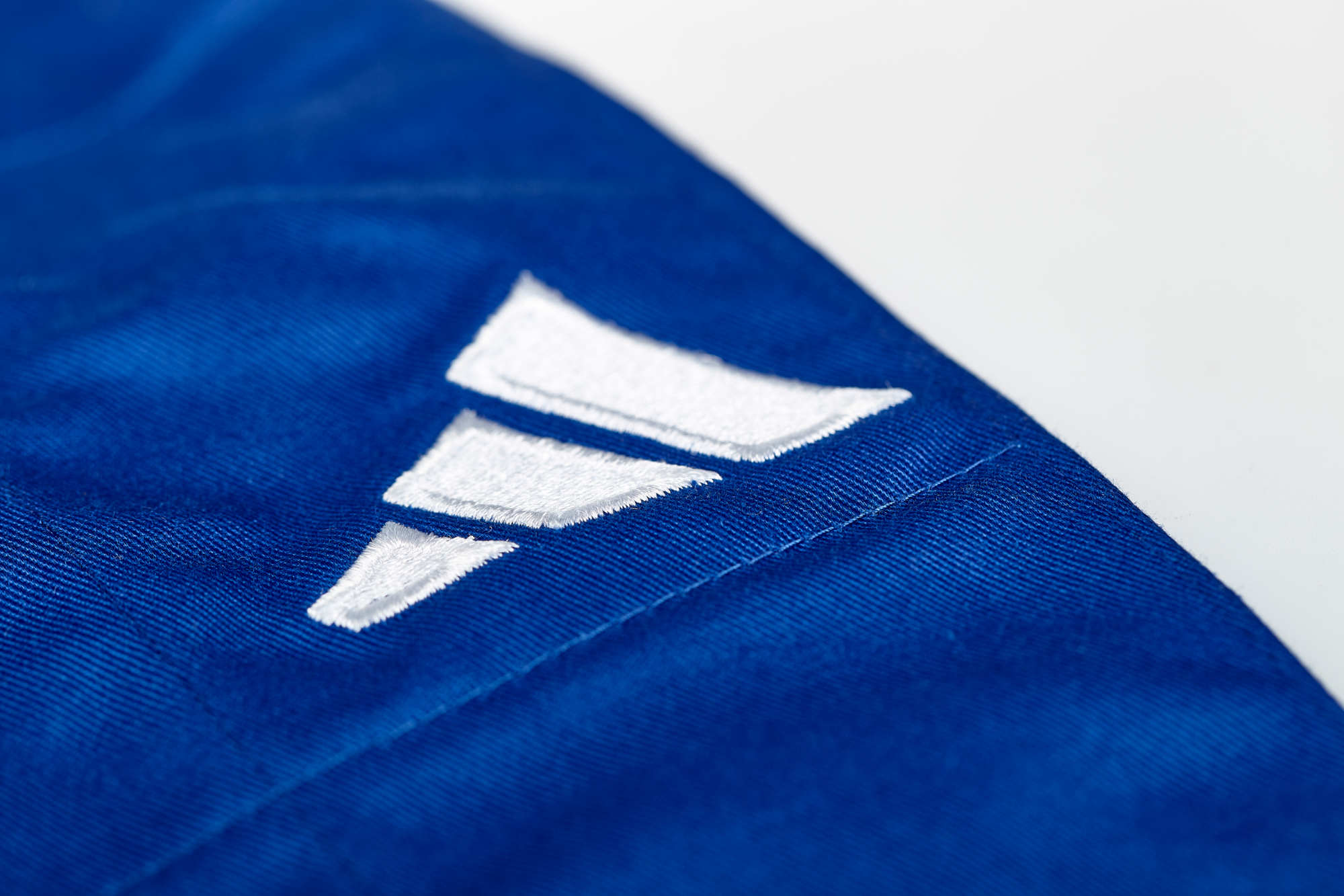 adidas-Judo-Champion3-J-IJF-blue-D1274 adidas Judoanzug CHAMPION III IJF - Model 2 JIJFB blau/weiße Streifen