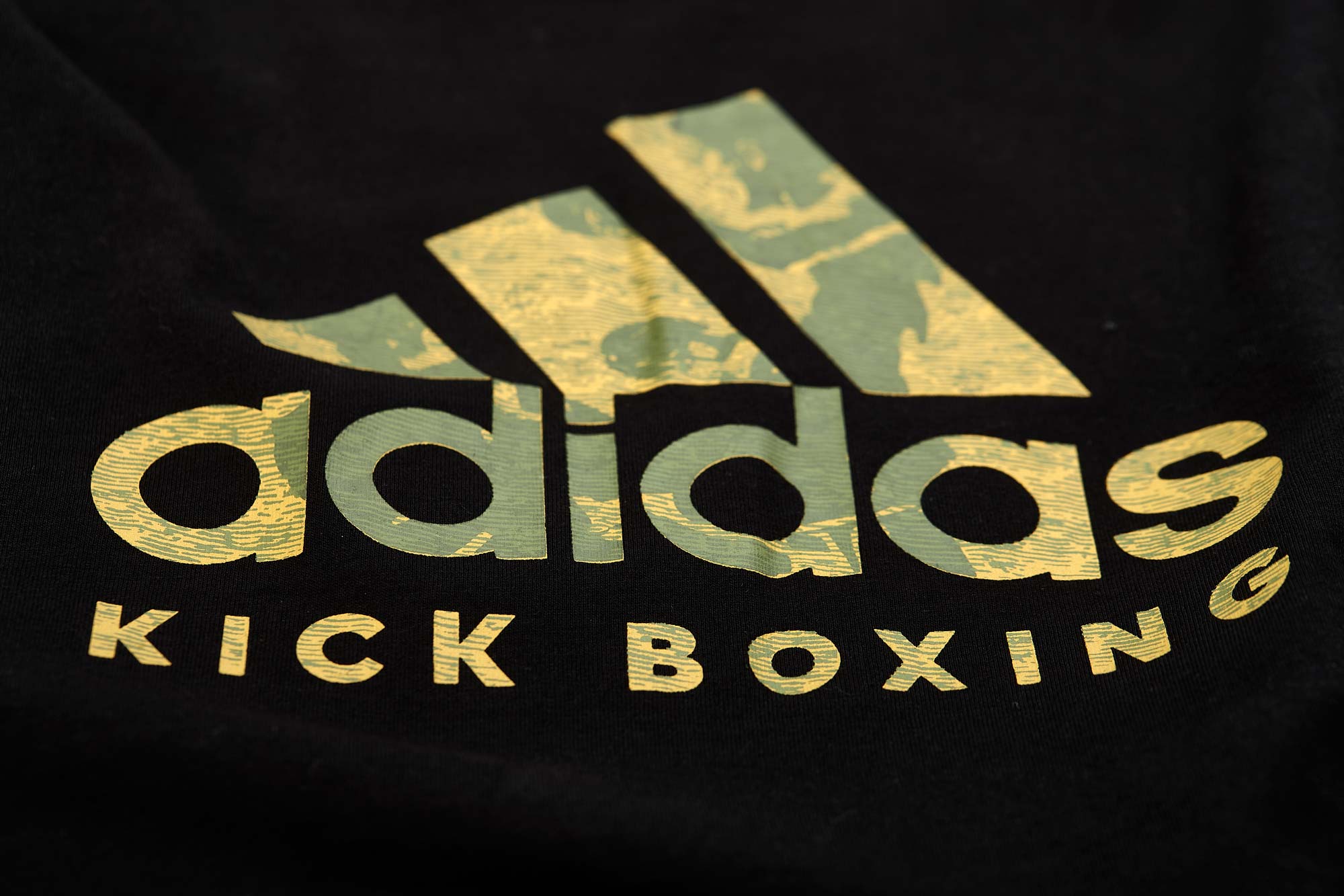adiCLTS20KB-Badge-of-Sport-T-Shirt-black-D0052 adidas Badge of Sport T-Shirt Kickboxing schwarz adiCLTS20KB