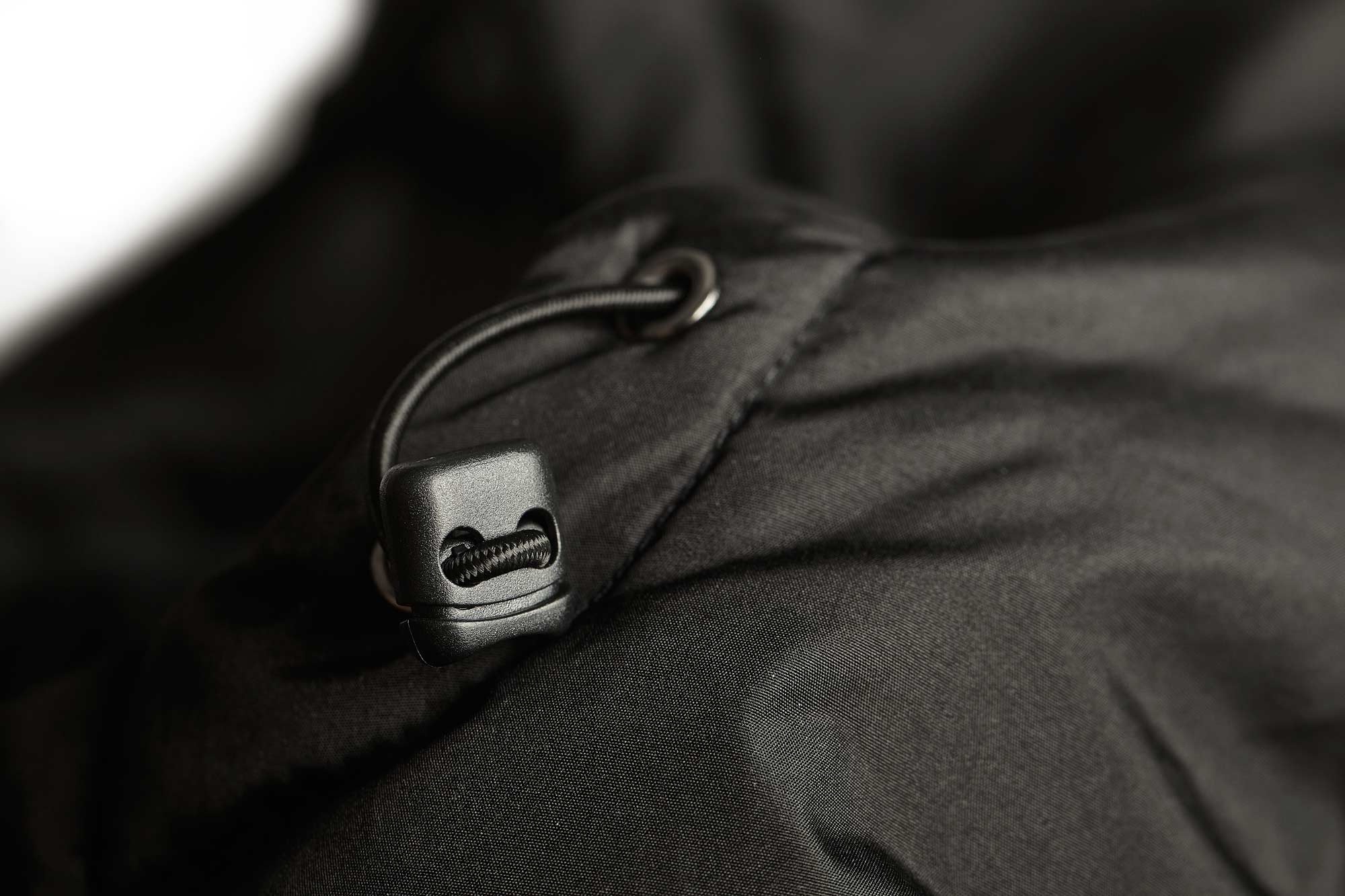 adiPK02CS-Padded-Parka-black-D1087G3uMTiYripikL adidas Long Parka / Coachjacke - ADIPK02CS