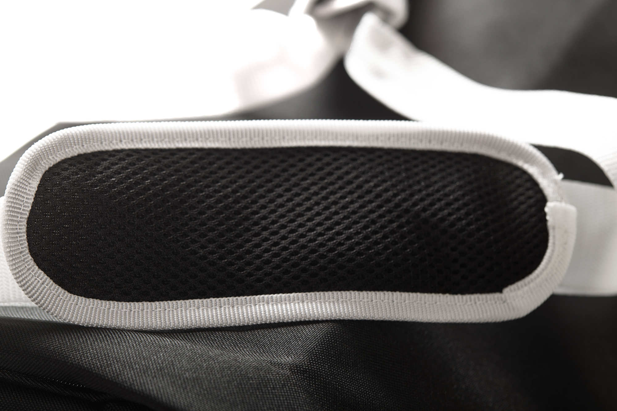 adiACC200J-Uniform-Bag-black_white-D1048 adidas 2in1 Bag Judo black/white M, ADIACC200J